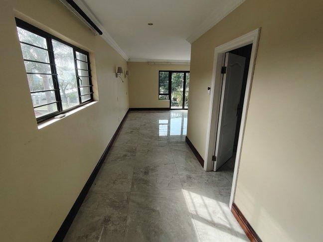 6 Bedroom Property for Sale in Umhlanga KwaZulu-Natal