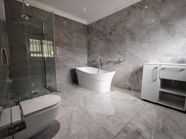 6 Bedroom Property for Sale in Umhlanga KwaZulu-Natal