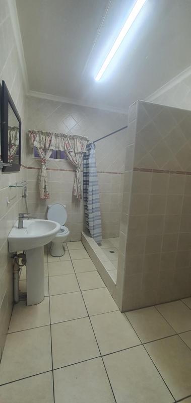 To Let 2 Bedroom Property for Rent in Lennoxton KwaZulu-Natal