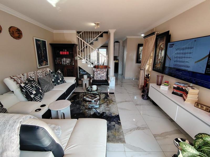 2 Bedroom Property for Sale in Umhlanga KwaZulu-Natal