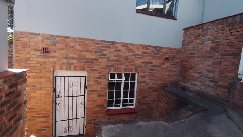 To Let 1 Bedroom Property for Rent in Malvern KwaZulu-Natal