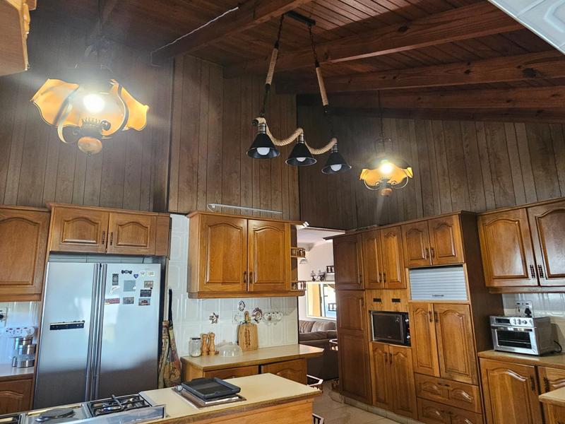 4 Bedroom Property for Sale in Effingham Heights KwaZulu-Natal