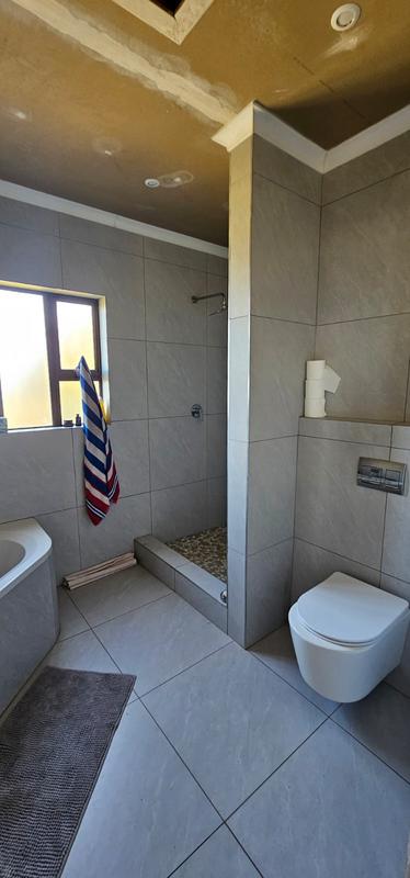 3 Bedroom Property for Sale in Scottburgh KwaZulu-Natal