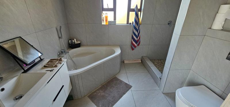 3 Bedroom Property for Sale in Scottburgh KwaZulu-Natal