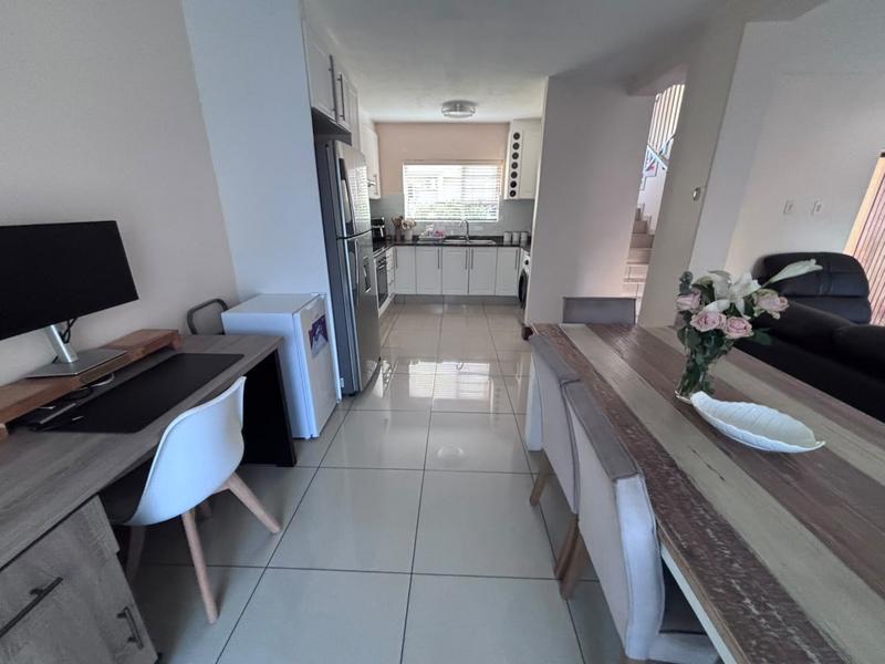 3 Bedroom Property for Sale in Meer En See KwaZulu-Natal