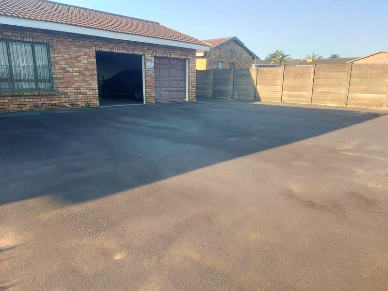4 Bedroom Property for Sale in Birdswood KwaZulu-Natal