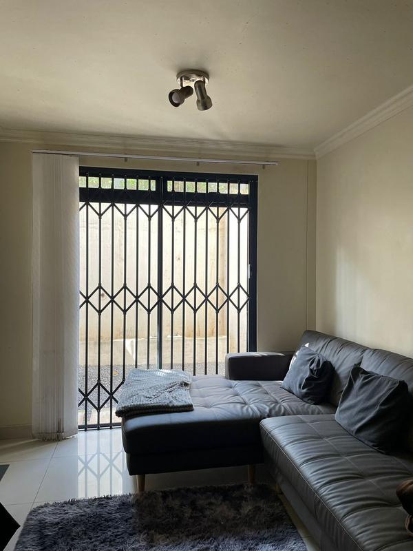 To Let 2 Bedroom Property for Rent in Umhlanga Ridge KwaZulu-Natal