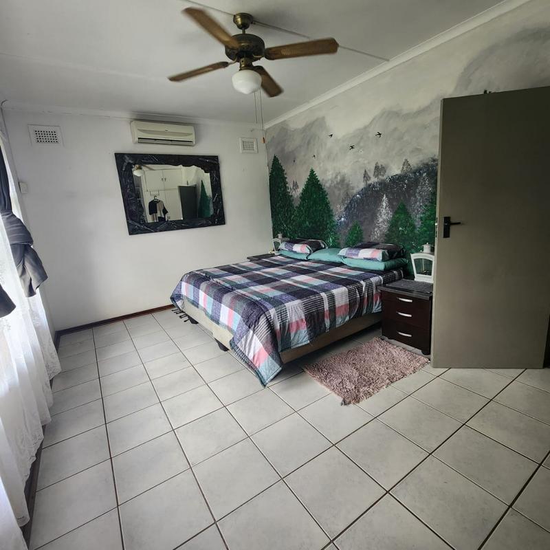 4 Bedroom Property for Sale in Umtentweni KwaZulu-Natal