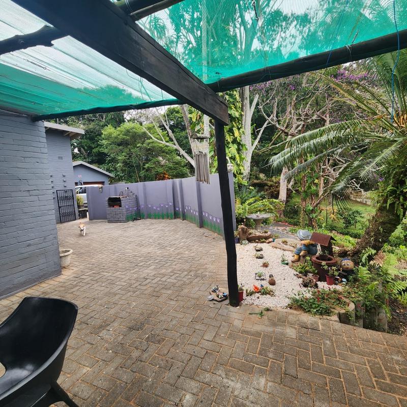 4 Bedroom Property for Sale in Umtentweni KwaZulu-Natal