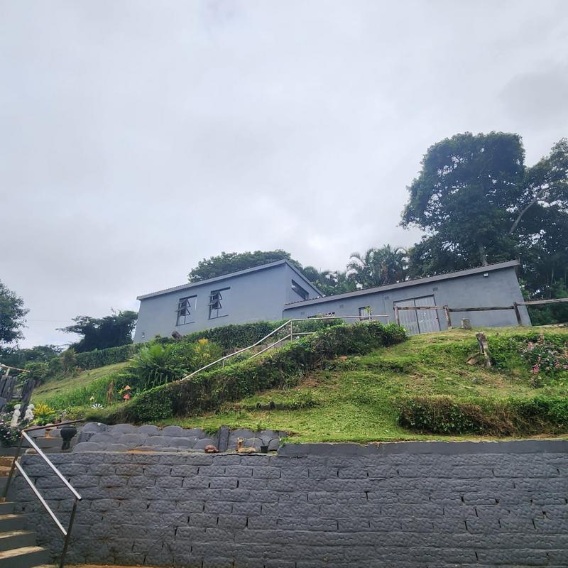 4 Bedroom Property for Sale in Umtentweni KwaZulu-Natal