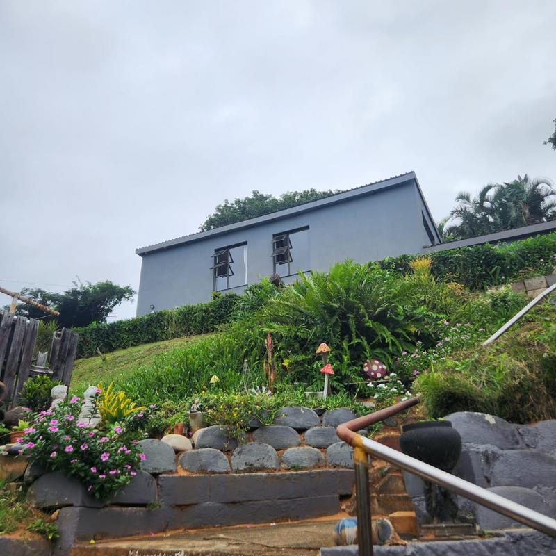 4 Bedroom Property for Sale in Umtentweni KwaZulu-Natal