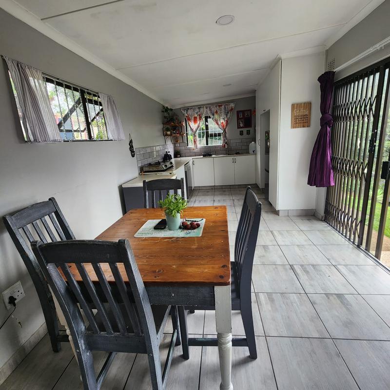 4 Bedroom Property for Sale in Umtentweni KwaZulu-Natal
