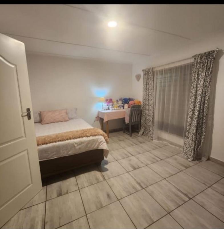 4 Bedroom Property for Sale in Umtentweni KwaZulu-Natal