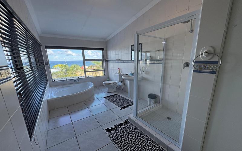 4 Bedroom Property for Sale in Margate Beach KwaZulu-Natal