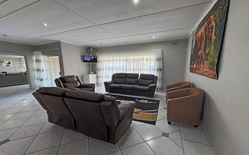 4 Bedroom Property for Sale in Margate Beach KwaZulu-Natal