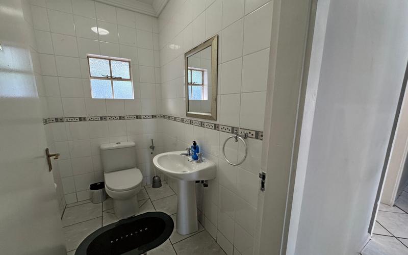 4 Bedroom Property for Sale in Margate Beach KwaZulu-Natal