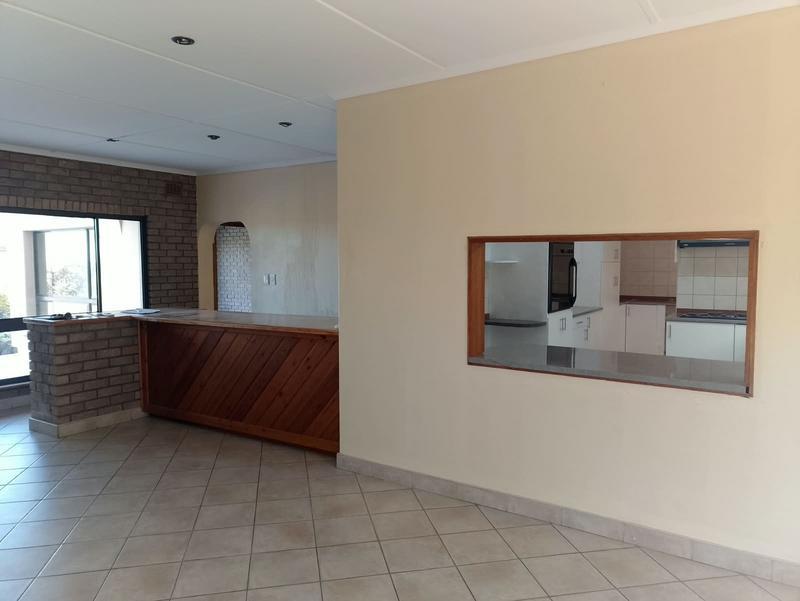 To Let 4 Bedroom Property for Rent in Panorama KwaZulu-Natal