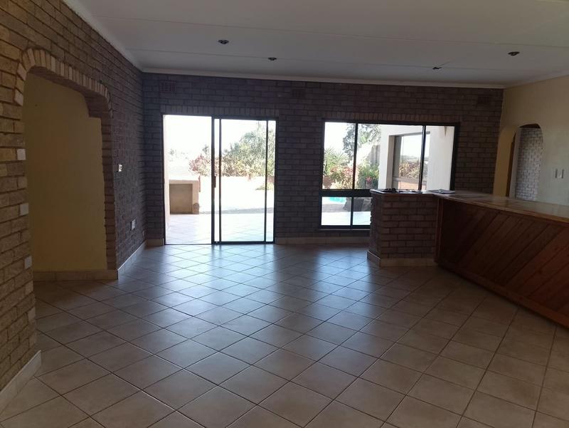 To Let 4 Bedroom Property for Rent in Panorama KwaZulu-Natal