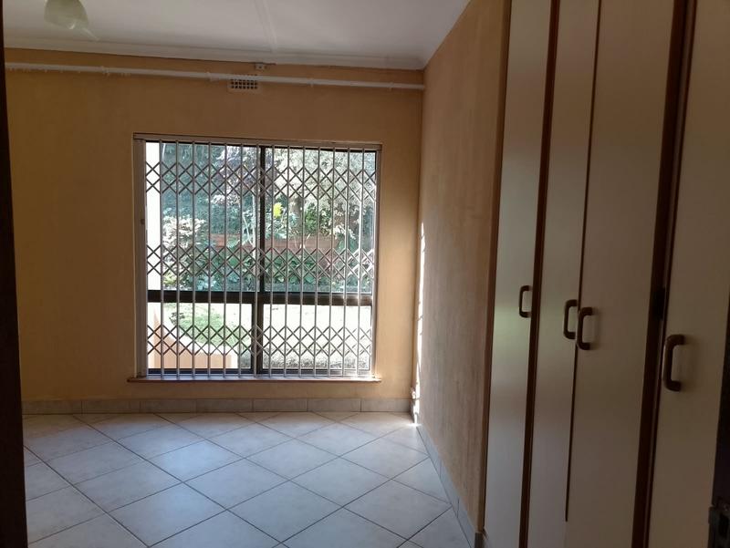 To Let 4 Bedroom Property for Rent in Panorama KwaZulu-Natal