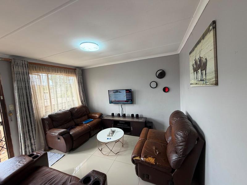3 Bedroom Property for Sale in Newlands West KwaZulu-Natal