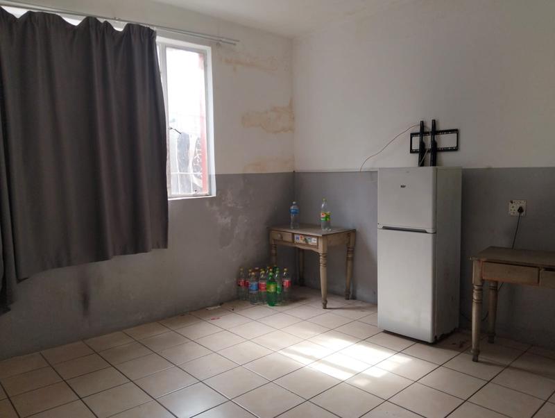 2 Bedroom Property for Sale in Overport KwaZulu-Natal