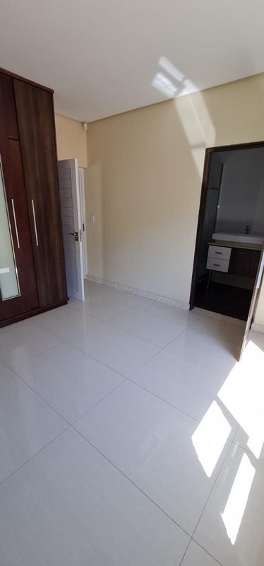 3 Bedroom Property for Sale in Sherwood KwaZulu-Natal