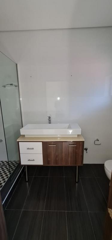 3 Bedroom Property for Sale in Sherwood KwaZulu-Natal
