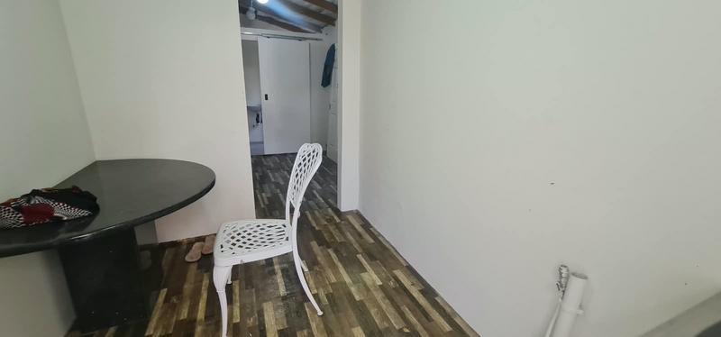 To Let 4 Bedroom Property for Rent in Durban North KwaZulu-Natal