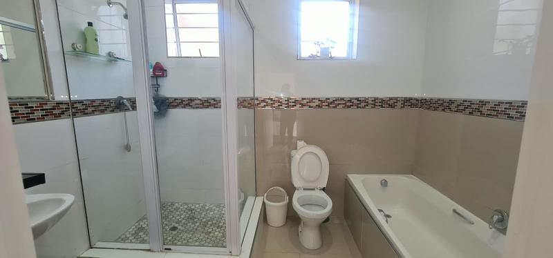 To Let 4 Bedroom Property for Rent in Durban North KwaZulu-Natal
