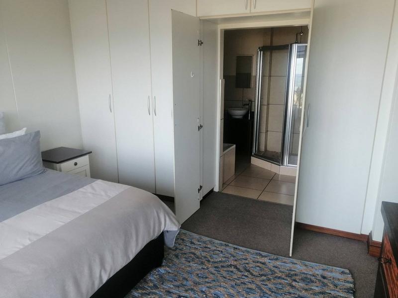 To Let 4 Bedroom Property for Rent in Margate Beach KwaZulu-Natal
