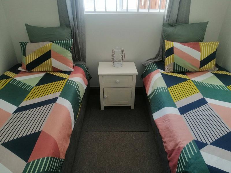 To Let 4 Bedroom Property for Rent in Margate Beach KwaZulu-Natal