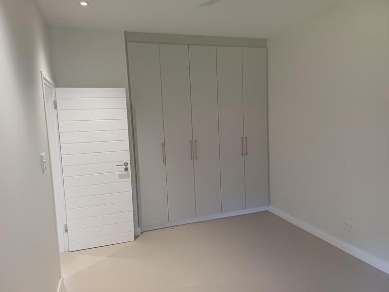 To Let 3 Bedroom Property for Rent in Salt Rock KwaZulu-Natal