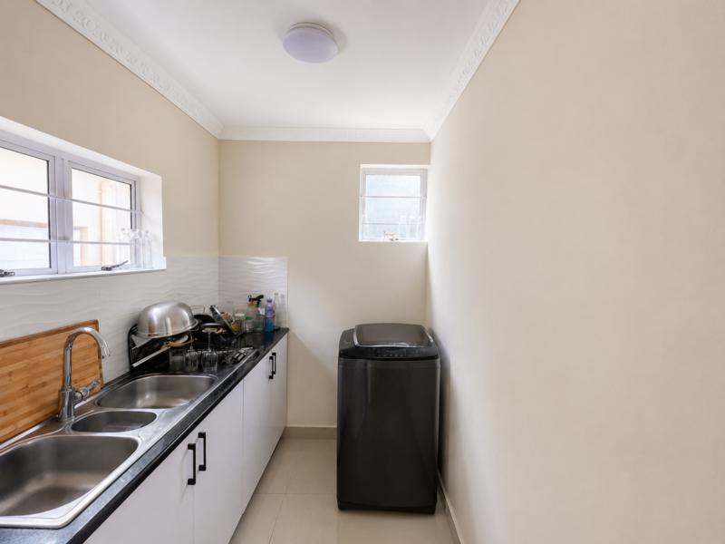 To Let 4 Bedroom Property for Rent in Durban North KwaZulu-Natal