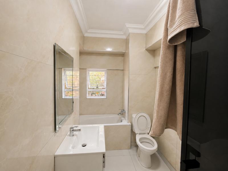 To Let 4 Bedroom Property for Rent in Durban North KwaZulu-Natal