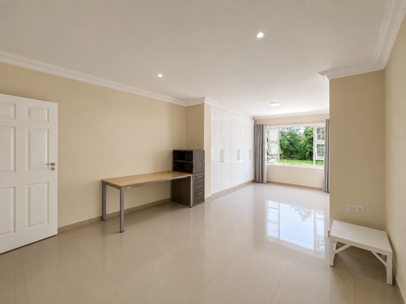 To Let 4 Bedroom Property for Rent in Durban North KwaZulu-Natal