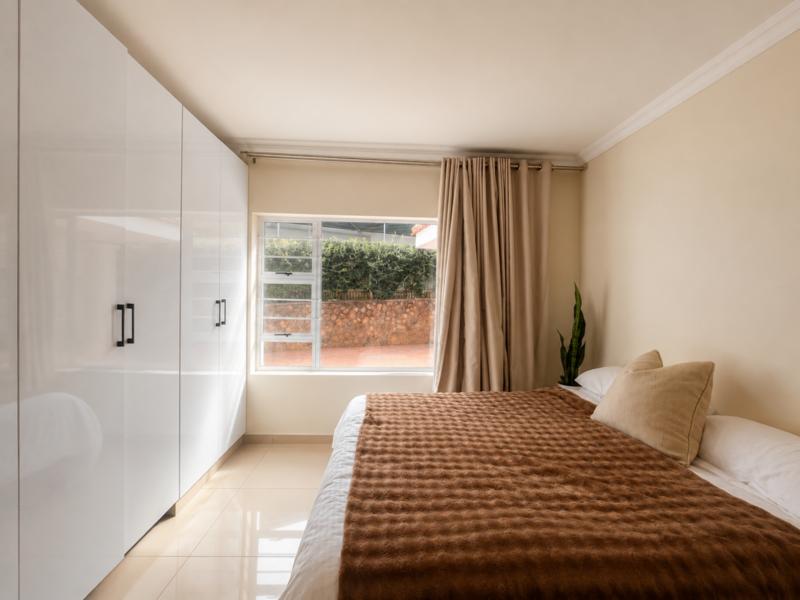 To Let 4 Bedroom Property for Rent in Durban North KwaZulu-Natal