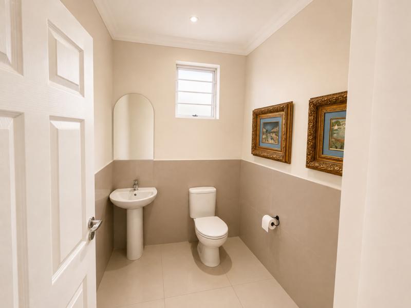 To Let 4 Bedroom Property for Rent in Durban North KwaZulu-Natal
