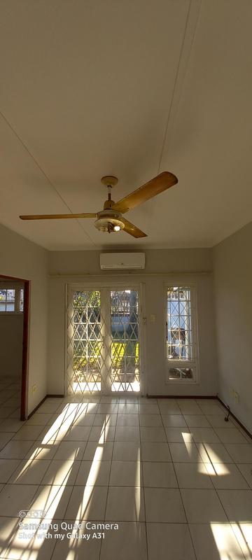 To Let 1 Bedroom Property for Rent in Meer En See KwaZulu-Natal