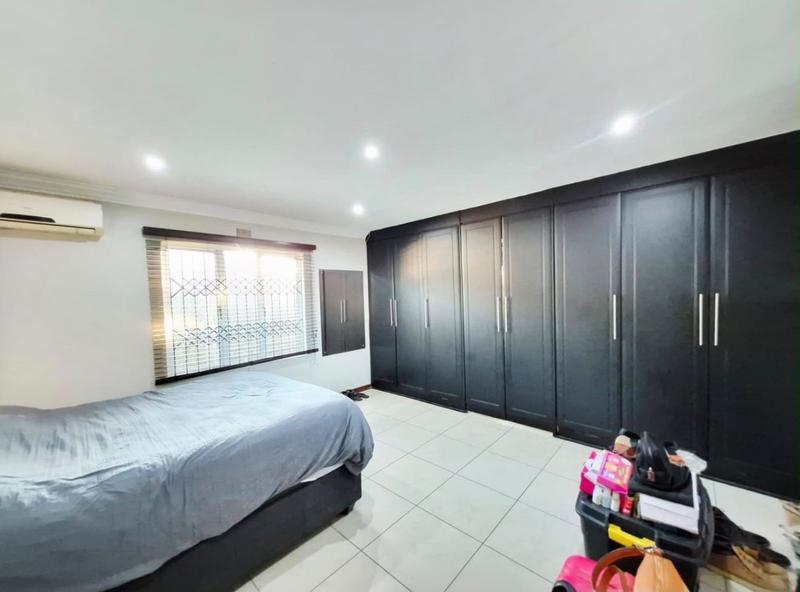3 Bedroom Property for Sale in Brackenham KwaZulu-Natal