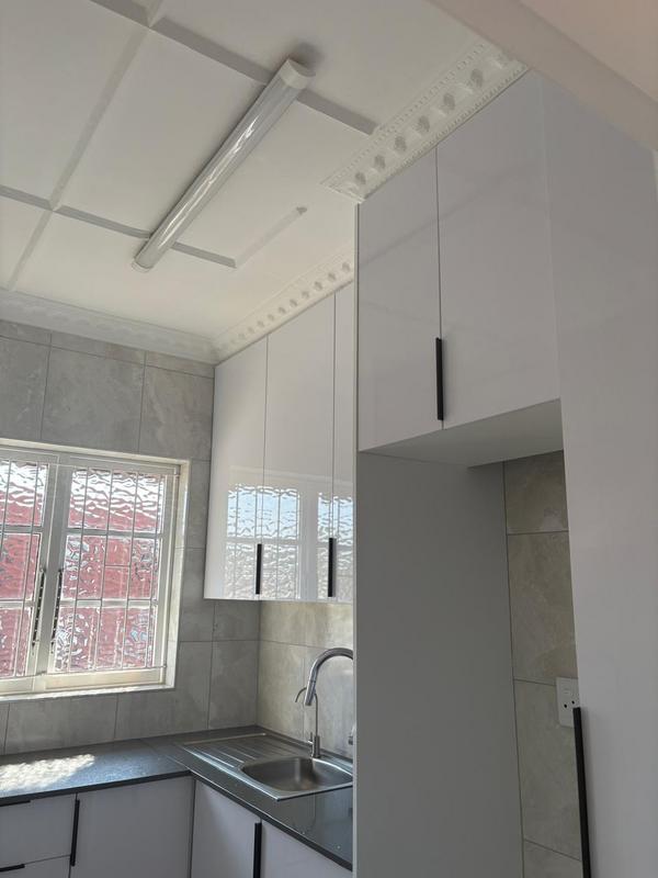 1 Bedroom Property for Sale in Musgrave KwaZulu-Natal
