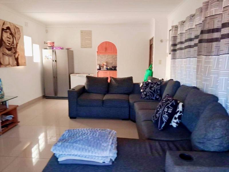 To Let 2 Bedroom Property for Rent in Westville KwaZulu-Natal
