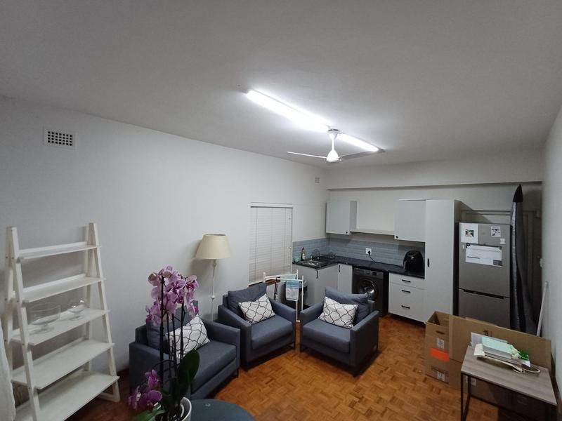 To Let 2 Bedroom Property for Rent in Durban North KwaZulu-Natal