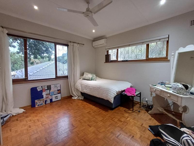 To Let 2 Bedroom Property for Rent in Durban North KwaZulu-Natal
