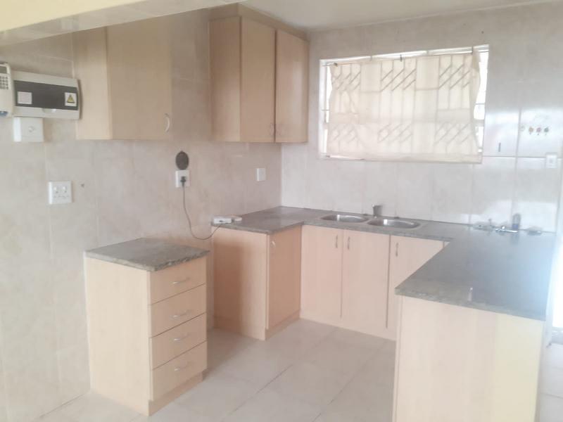 1 Bedroom Property for Sale in Overport KwaZulu-Natal