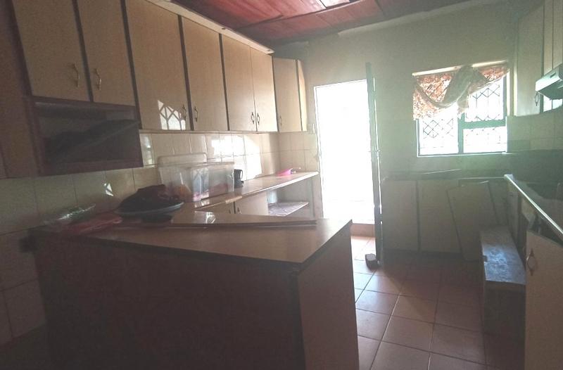 4 Bedroom Property for Sale in Pinetown KwaZulu-Natal
