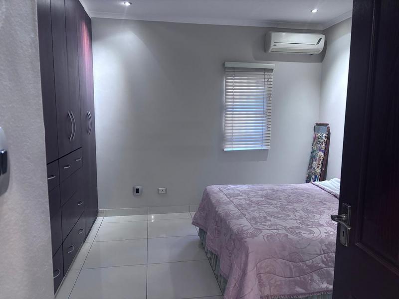 To Let Commercial Property for Rent in Meer En See KwaZulu-Natal