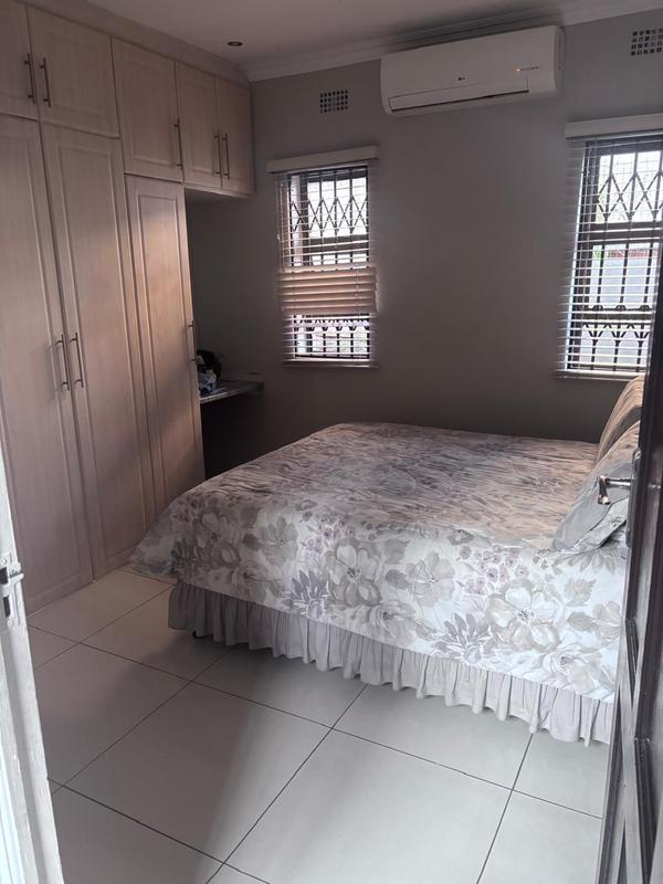 To Let Commercial Property for Rent in Meer En See KwaZulu-Natal