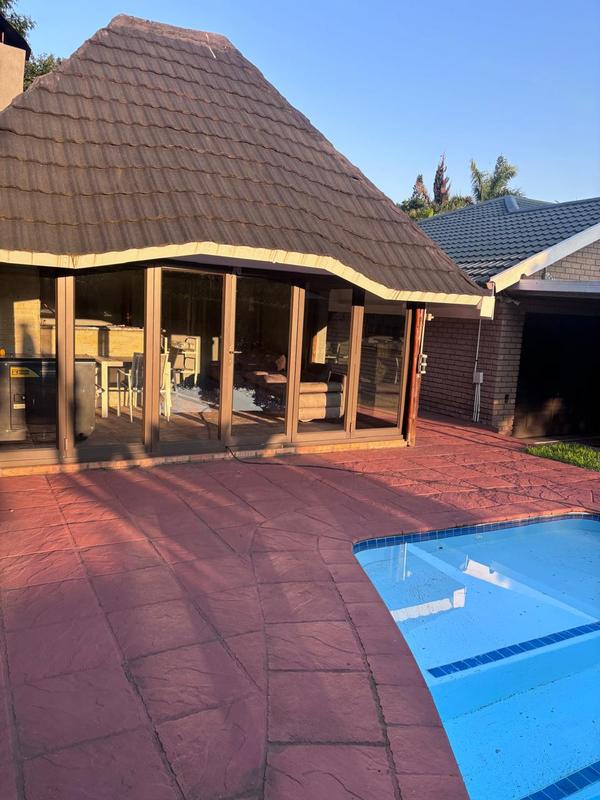 To Let Commercial Property for Rent in Meer En See KwaZulu-Natal