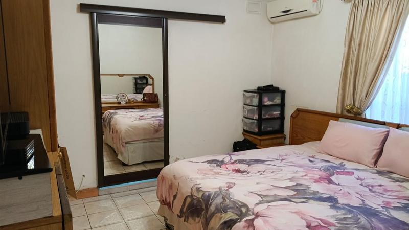 5 Bedroom Property for Sale in Clare Hills KwaZulu-Natal