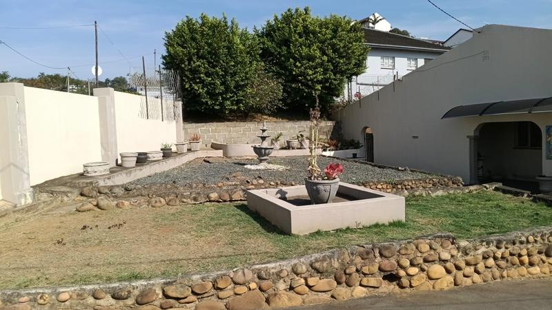 5 Bedroom Property for Sale in Clare Hills KwaZulu-Natal